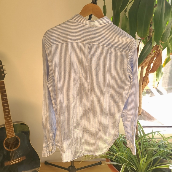 Gap Linen button up long sleeve shirt white blue stripes size medium - Picture 3 of 4